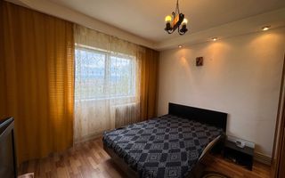 Apartament 2 camere decomandat, etaj intermediar, Cartier Vasile Aaron - Poză 5