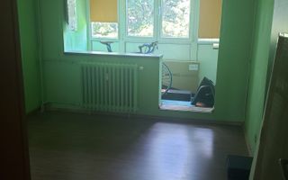 Apartament 3 camere Titan I  Aleea Postavarul I etaj 4/4 - Poză 3