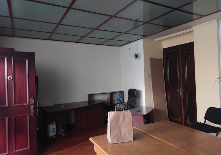 Ultracentral- spa&#539;iu birou, parter, Palatul UGIR - Poză 6