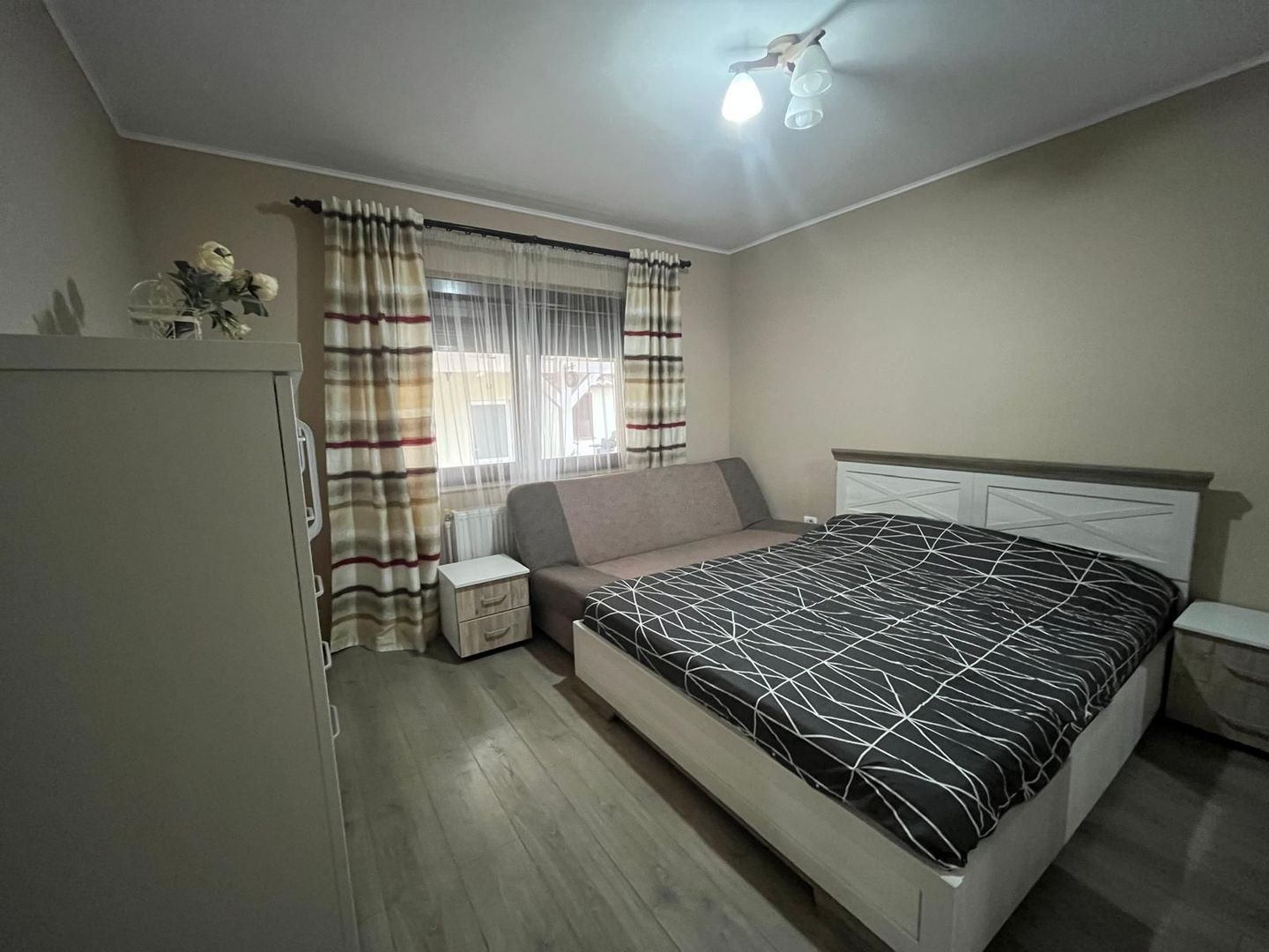 Casa modernă în Vladimirescu - Poză 20