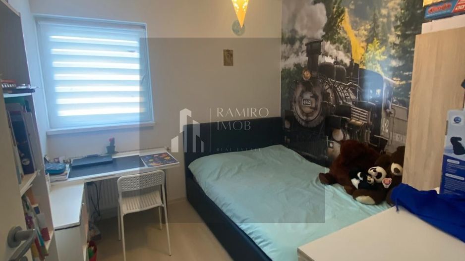 Apartament 3 camere Berceni - Poză 2