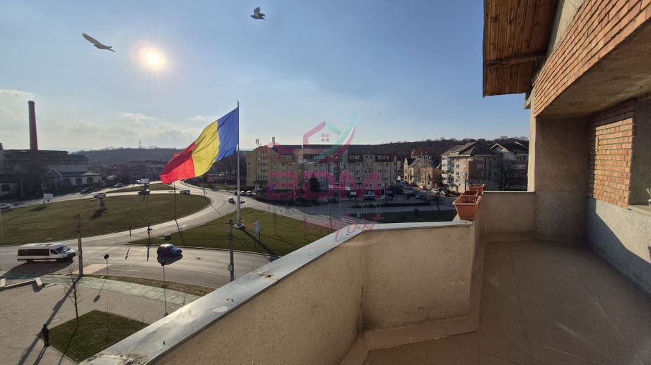 Apartament 3 camere | decomandat | 73 mp | zona centrala - Poză 10