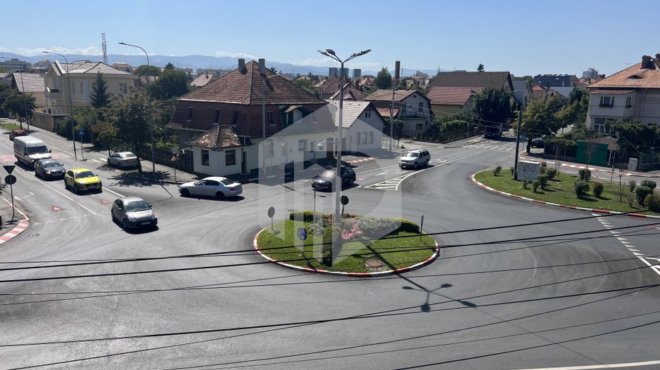 Spatiu comercial de inchiriat zona Balea-Pretabil afacere/clinica etc - Poză 1