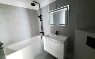 Apartament 4 camere, 2 bai, lift si parcare - Poză 12