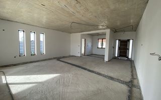 Casa semifinisata in Lazuri - Poză 4