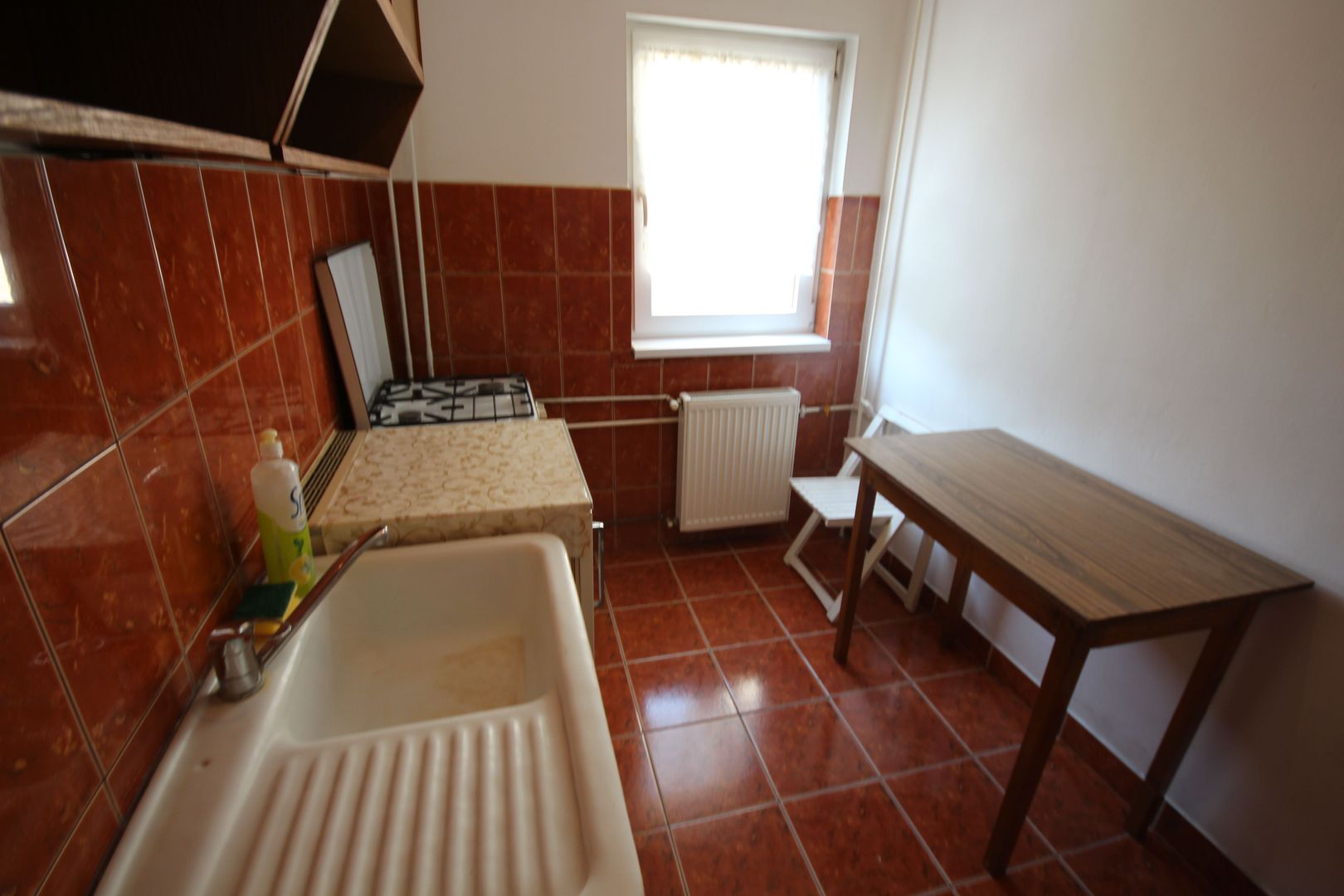 Pozitie avantajoasa - Poză 6