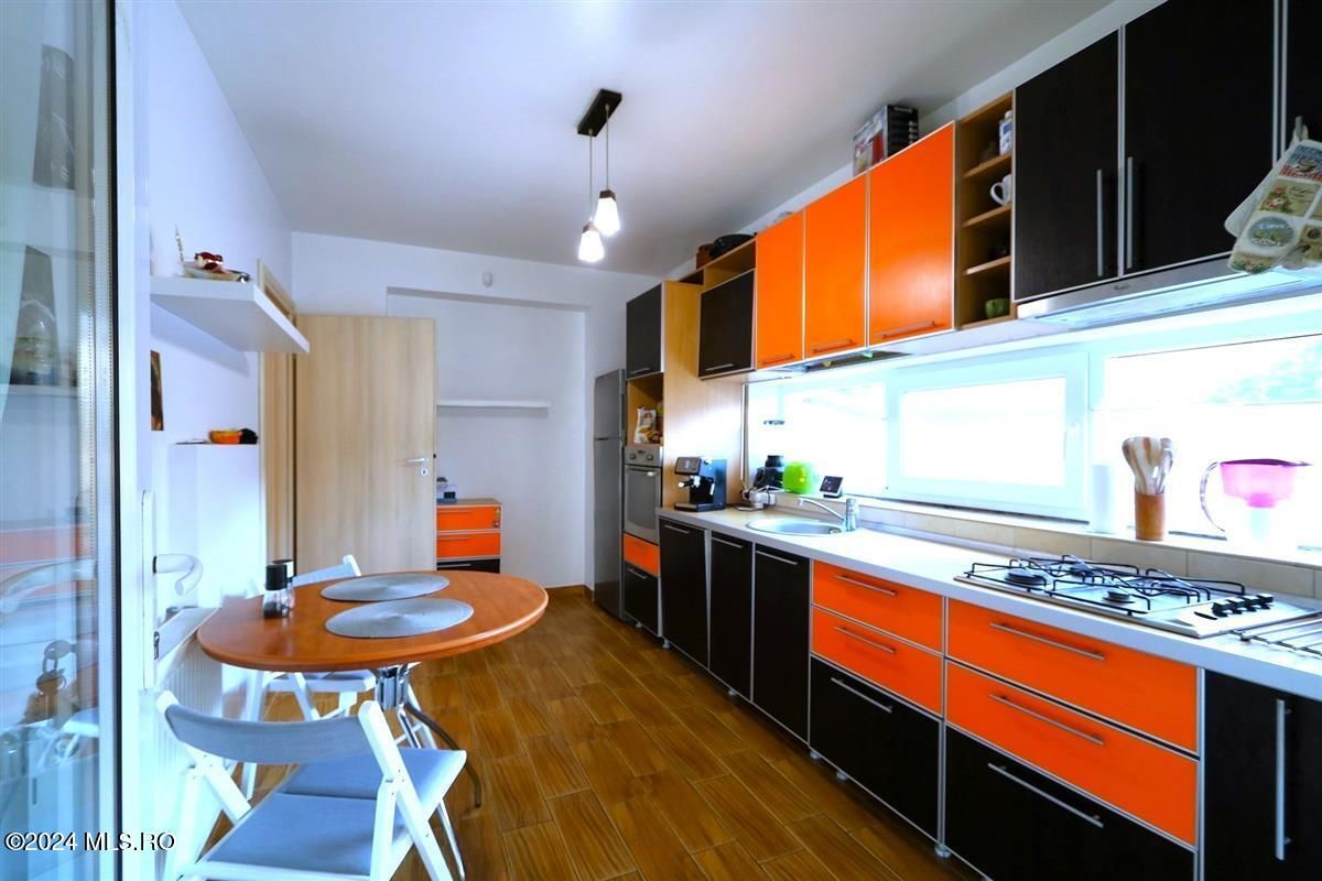 Cumpana - Del Sole, Str. Padova 4, vila P+M, teren pe colt de 397 mp! - Poză 41