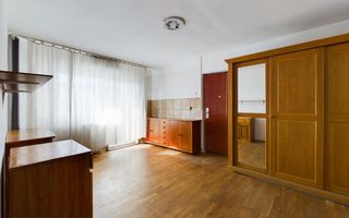 Apartament decomandat zona UTA - Poză 2