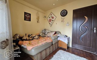 Apartament cu 5 camere ,Micalaca, zona 300 - Poză 10