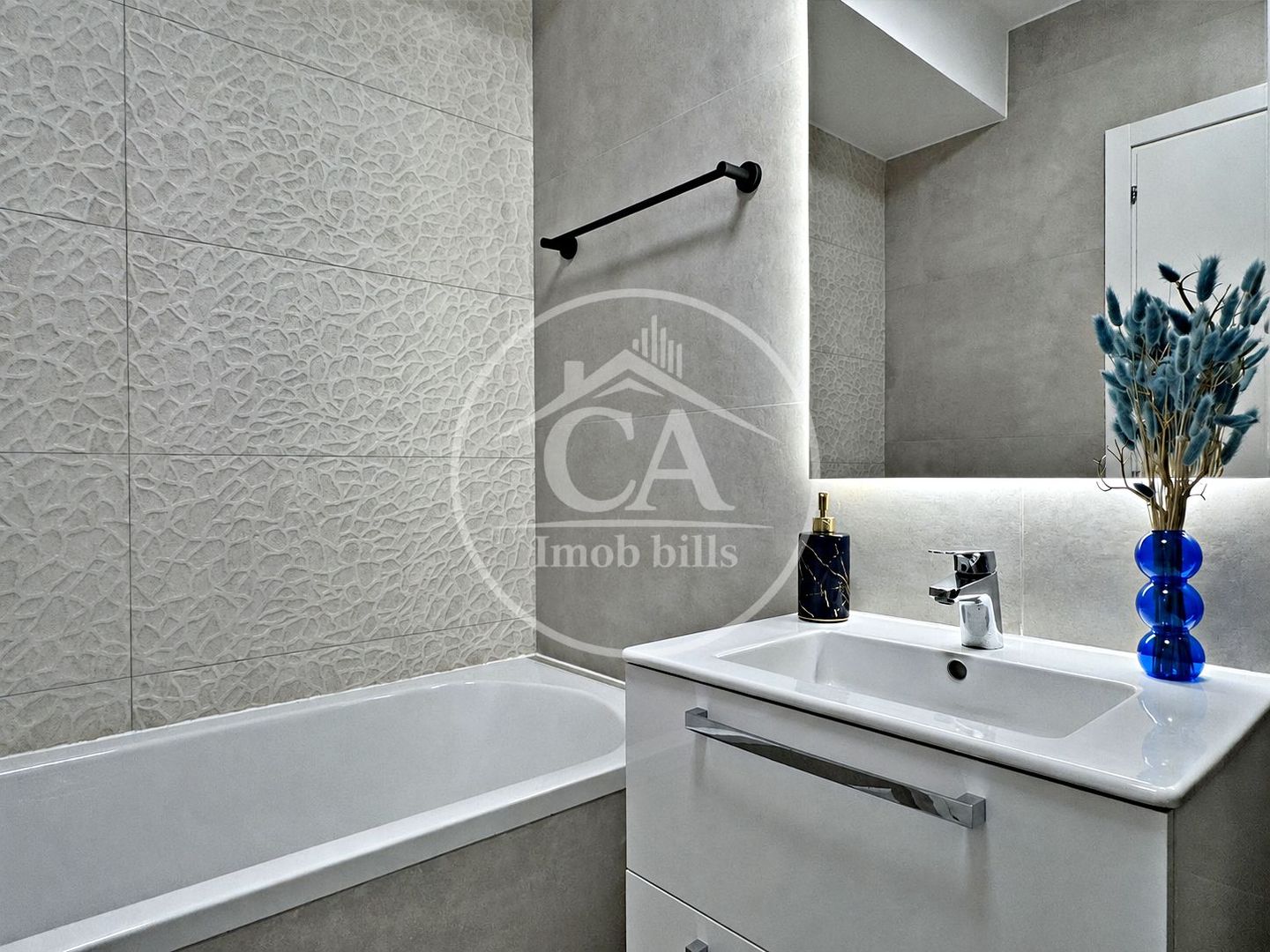 Apartament cu 3 camere de vânzare în cartierul PRIMA ARENA, Oradea - Poză 11