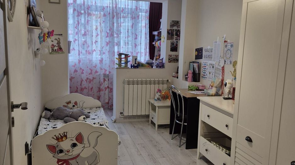 Apartament spațios in  Mazepa 1 - 3 camere, 2 băi, etaj 2 - Poză 7