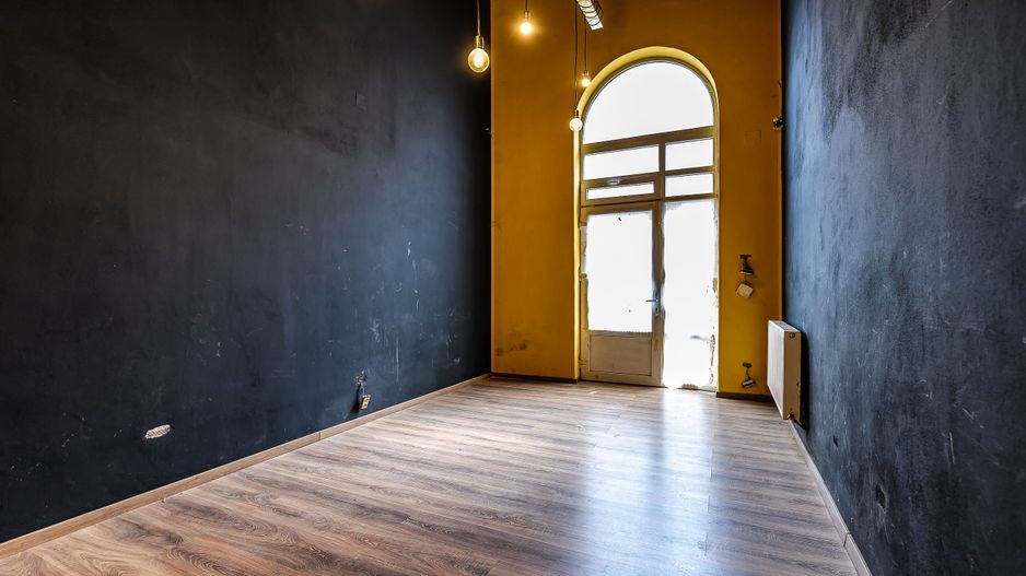 Spațiu comercial în Piața Catedralei - Poză 5