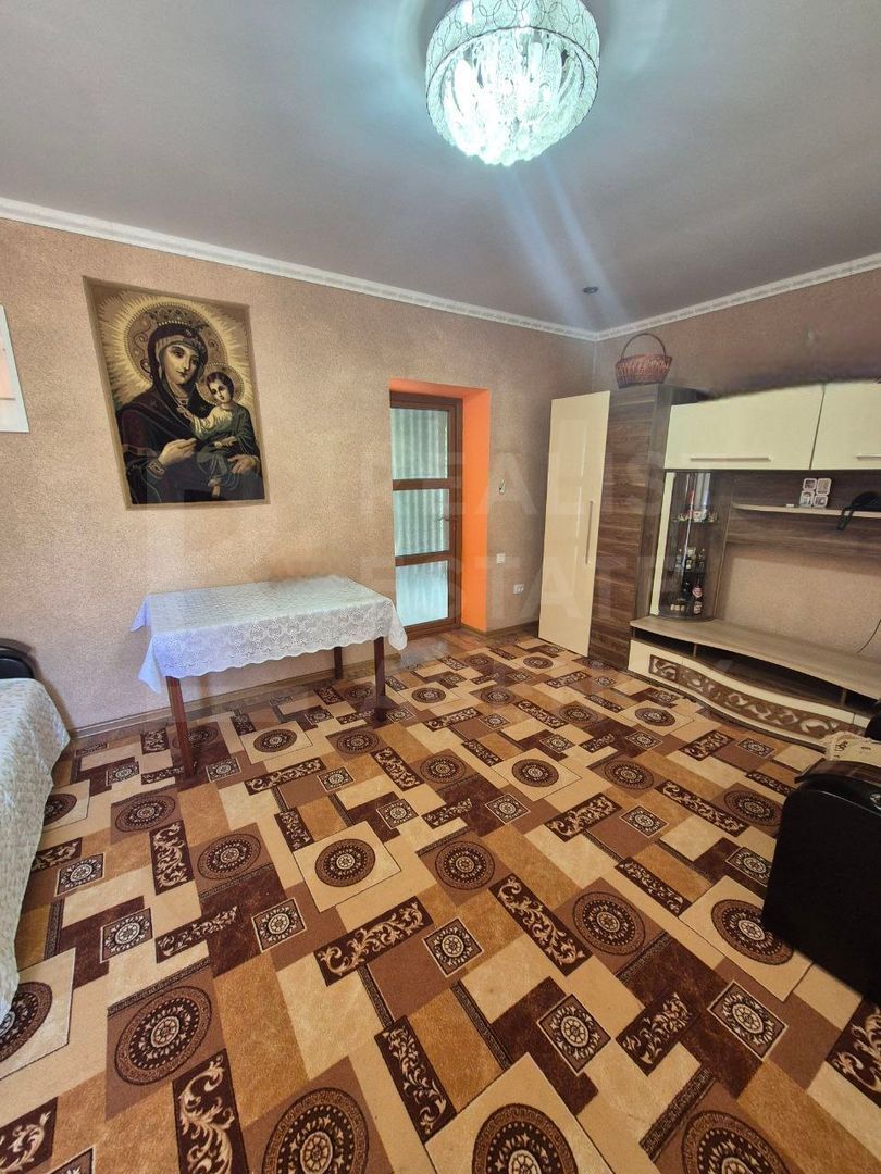 Vânzare, 2 case pe un teren, Hăsnășenii Noi, raionul Drochia - Poză 14