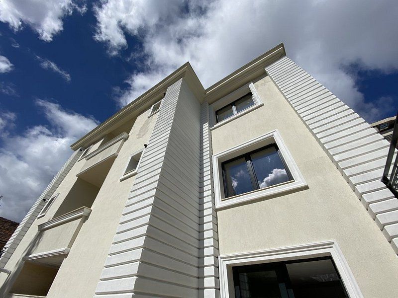 Casă de vânzare | Ultra-centrală | 660 mp utili | 7 unități locative - Poză 2