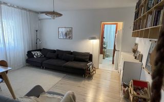 Apartament cu 3 camere/ 54mp/ zona Metalurgie - Poză 2