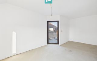 Casa cu 5 camere in Livada - Poză 24