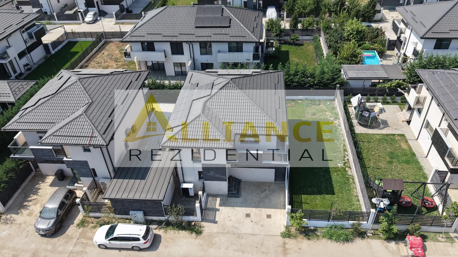 CASĂ MODERNĂ, COMPLET MOBILATĂ – 4 CAMERE |135 MP UTILI | 365 MP TEREN - Poză 1