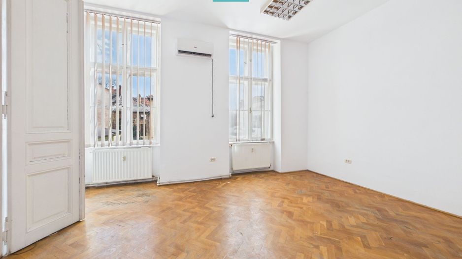 Apartament luminos cu 3 camere ultracentral - Arad - Poză 3