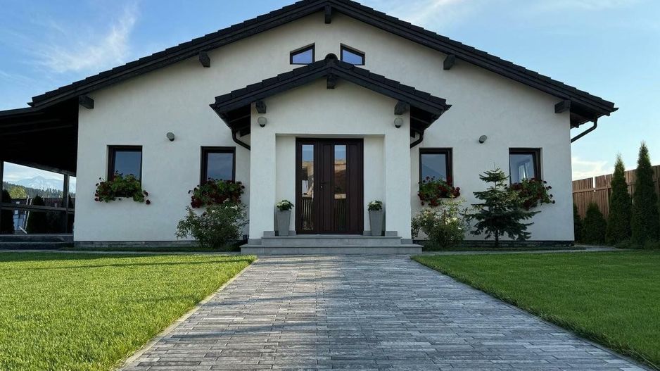 Casă individuală modernă de vânzare în Cristian | Finalizată 2023 - Poză 3