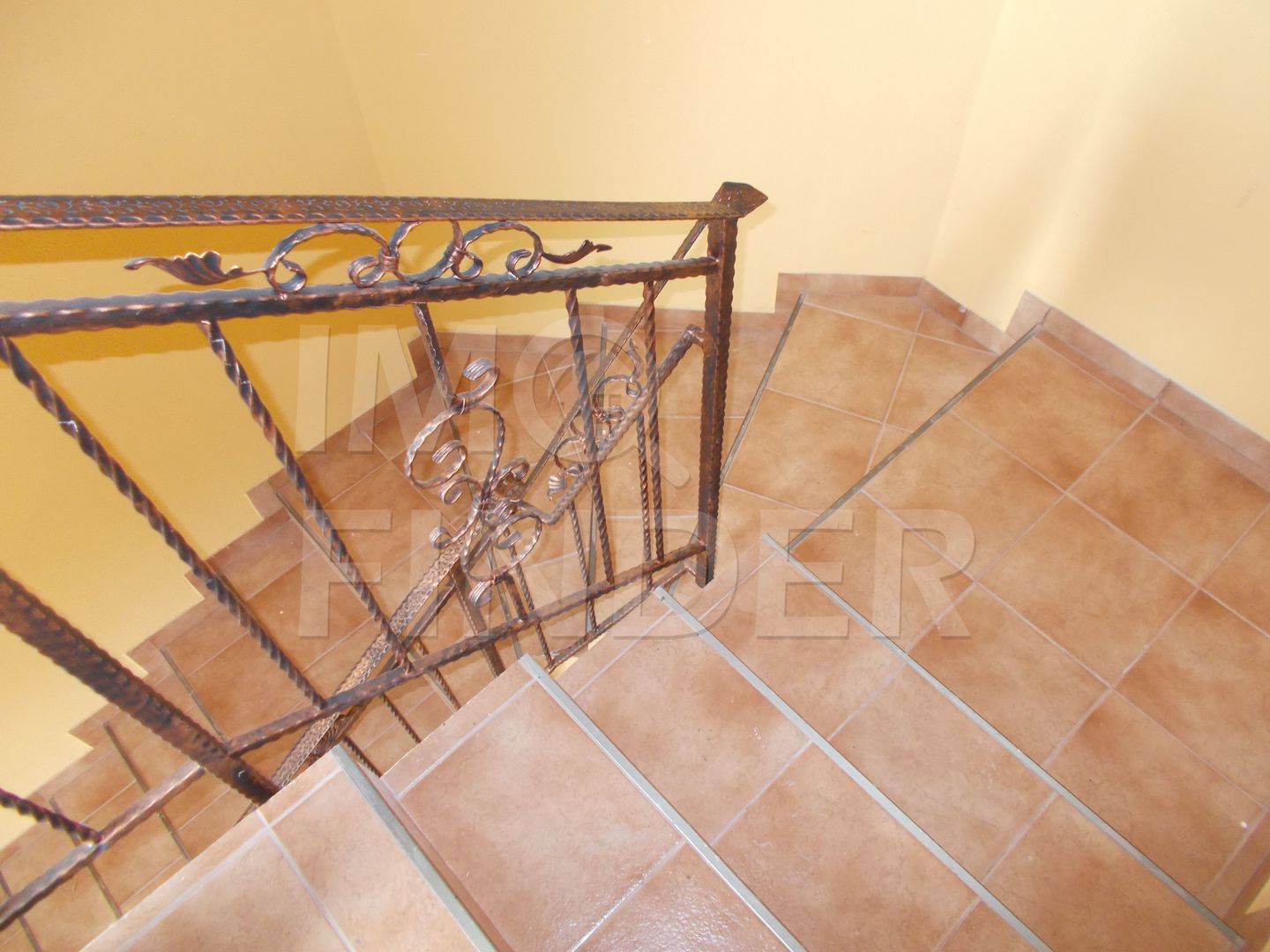 Apartament in vila, 90 mp, 2 dormitoare si 2 bai – Grigorescu, Donath - Poză 7