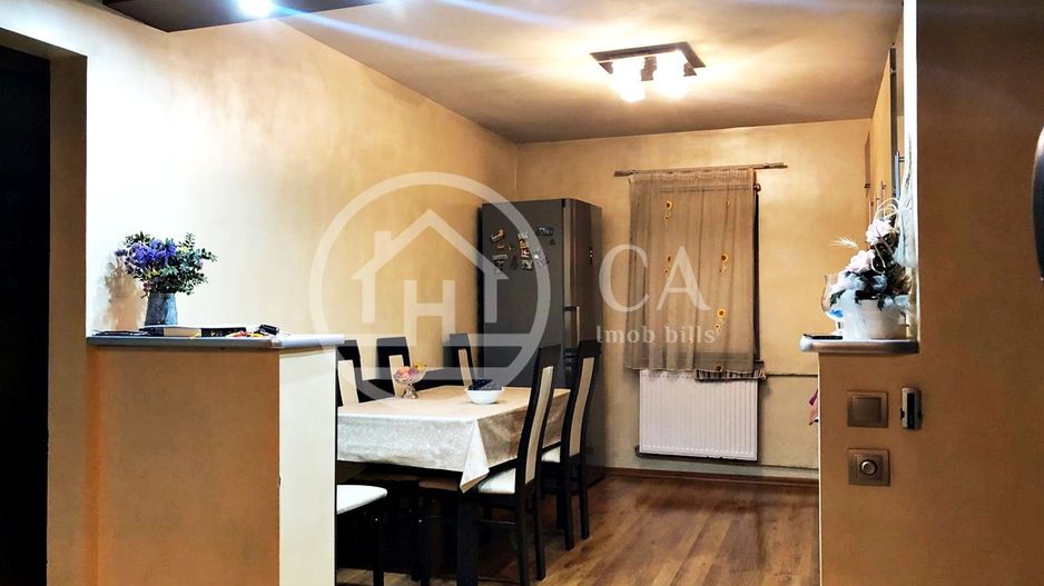 Apartament cu 4 camere de vanzare in Rogerius, Oradea - Poză 4