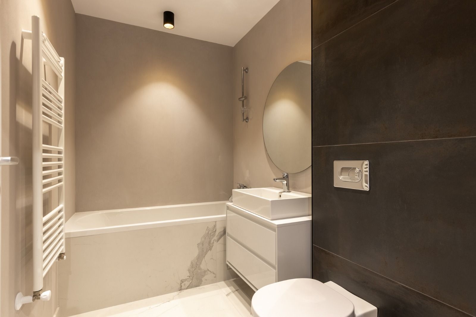 Inchiriem apartament 3 camere mobilat utilat lux cu parcare subterana - Poză 10