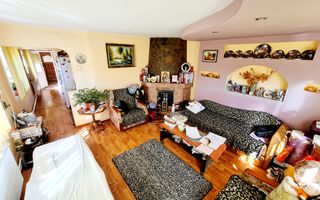 Casa moderna langa Taverna D"Amici | - Poză 3