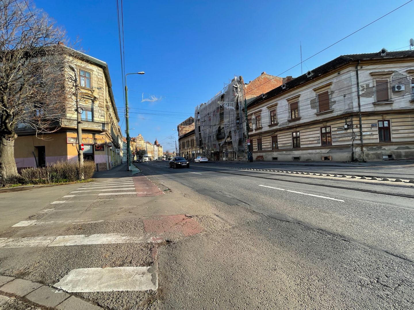 Cladire cu multiple spatii comerciale | P-ta Maria - Sinaia | 1425 MP - Poză 8