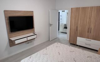 Garsoniera pe Pictor Brana, Selimbar- Etaj 2, loc de parcare si boxa - Poză 8