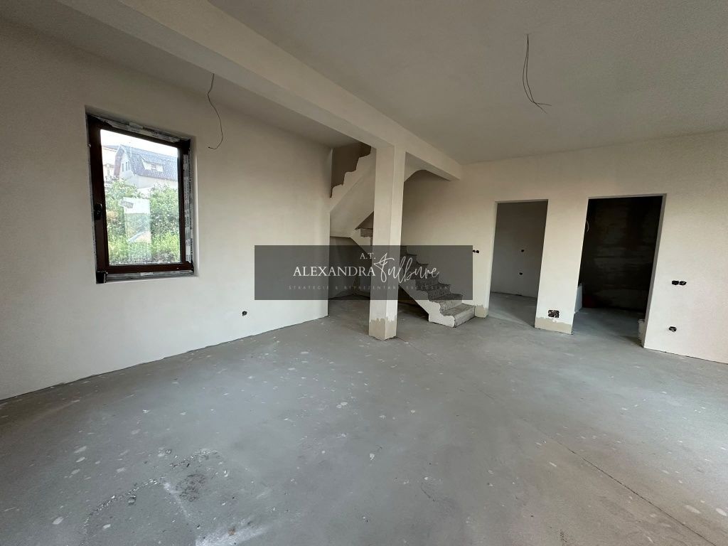 Casa de vanzare, P+1, 120 mp utili, 4 camere, 2 bai, 300 mp teren - Poză 4