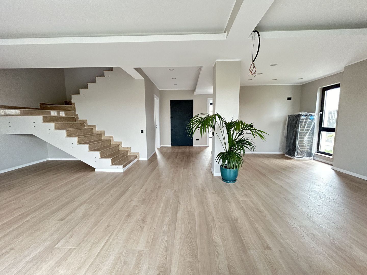 VILA INDIVIDUALA | TUNARI | MUTARE IMEDIATA - Poză 9