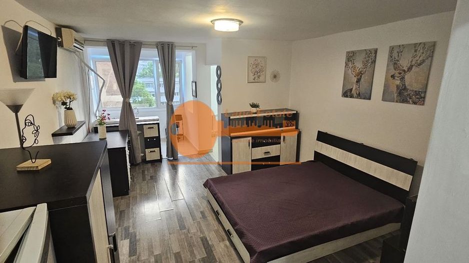 Garsoniera langa Plaza Mall - Poză 1