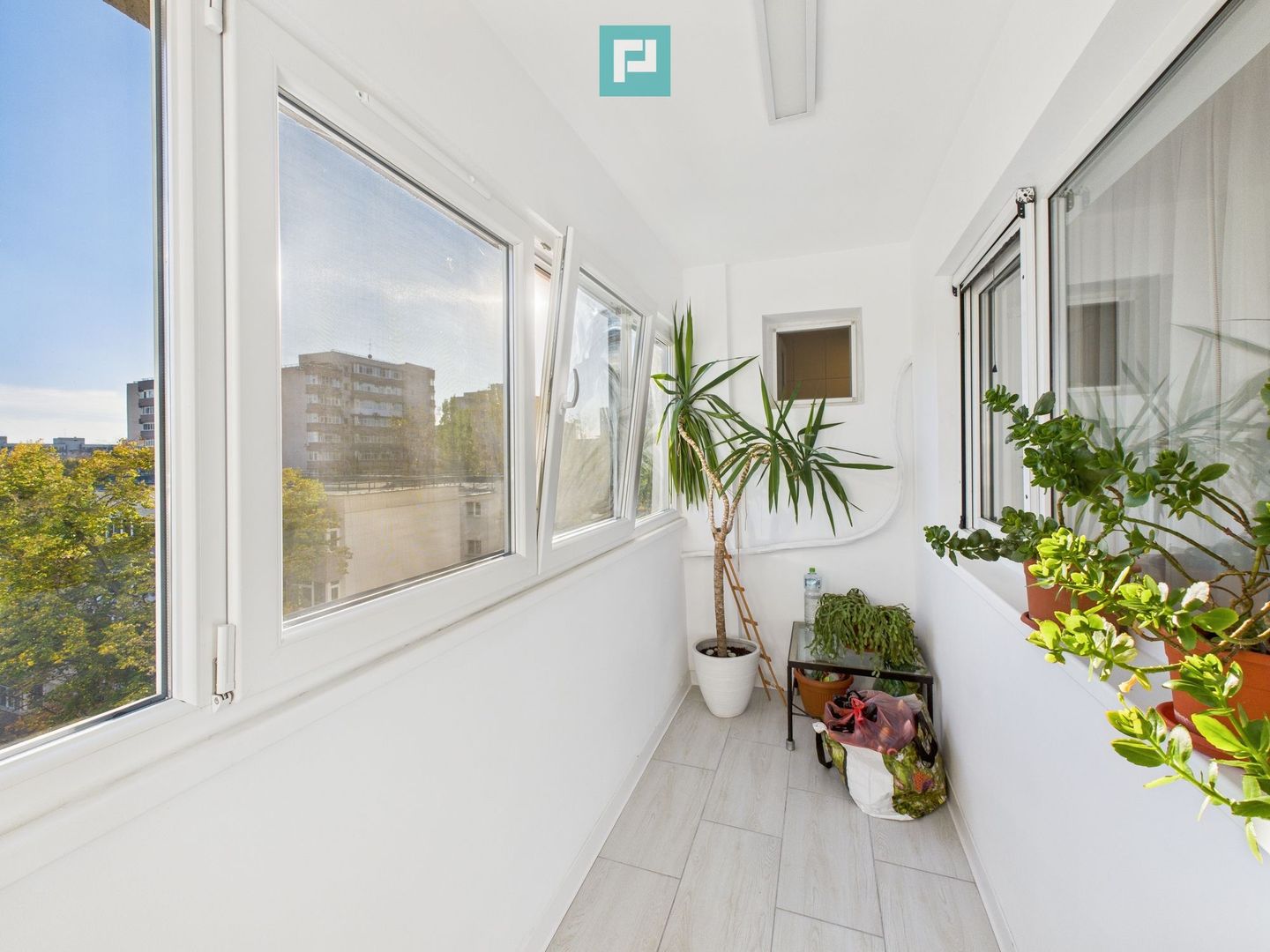 Apartament 3 camere inchiriere Bucuresti, Drumul Taberei - Poză 2