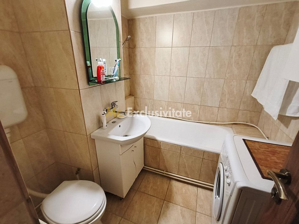 Apartament 3 camere situat în centrul orașului Târgu Jiu, pe pietonală - Poză 5