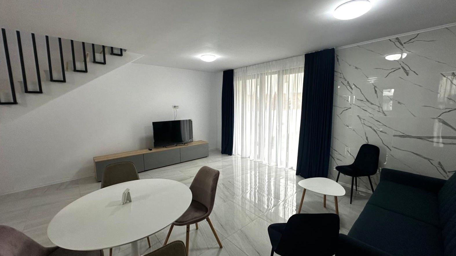 Vilă 5 Camere 160mp Curte 50mp Otopeni-Aeroport Henri Coandă - Poză 23