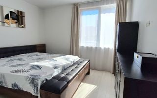 Apartament cu 3 camere, curte si loc de parcare - Poză 10