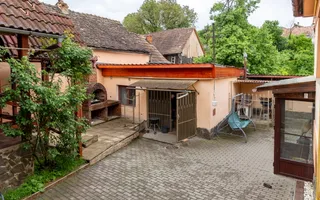 Casa individuala 5 camere | Zona centrala Agnita | Teren 990 mp - Poză 12