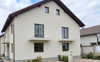 Casa 4 camere, 2 bai, curte si terasa Sibiu Calea Cisnadiei - Poză 1