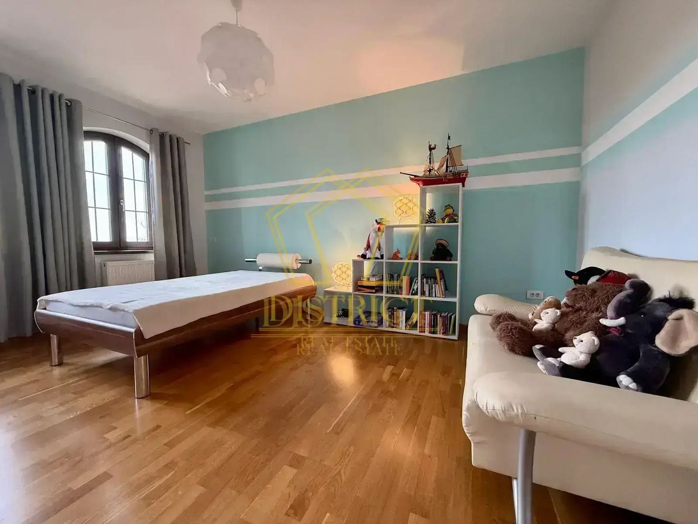 COMISION 0% Vila cu 6 camere deosebita D+P+1E I Biled - Poză 17