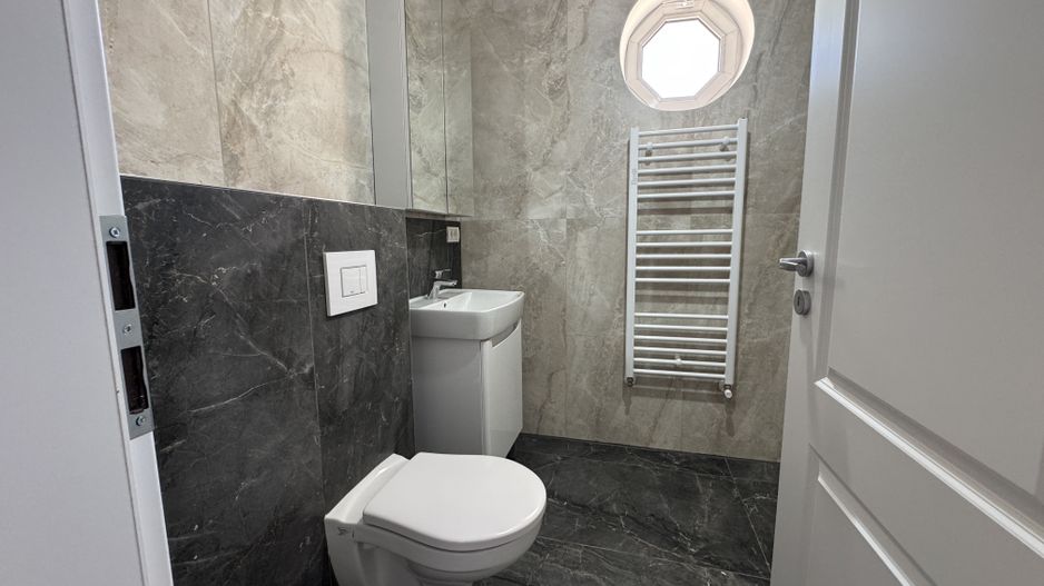 Apartament nr.20 cu 2 camere, boxa si parcare incluse in pret - Poză 2