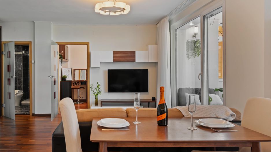 2 camere de închiriat Piața Romană – Magheru | Premium | Metrou 1 min - Poză 1