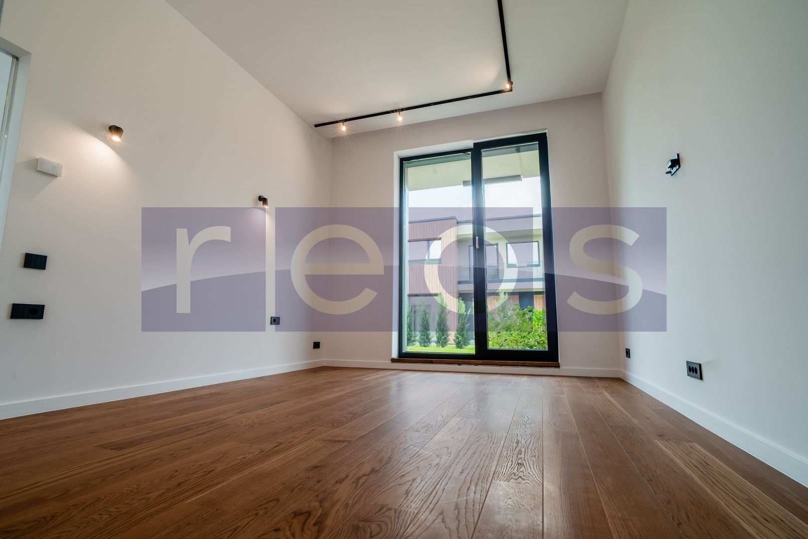 UPnorth™ | VILA 5 CAMERE | LUX CONFORT SI EFICIENTA ENERGETICA | CORBEANCA - Poză 36