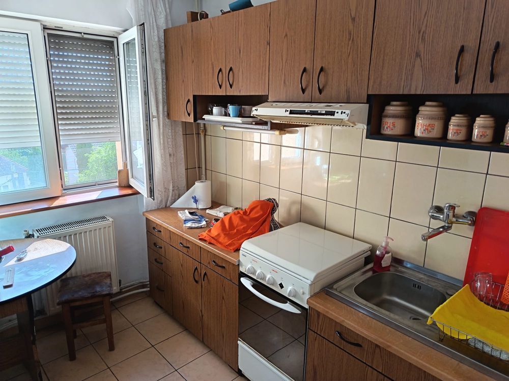 BRASADAS vinde ap 3 cam etaj 4. - Poză 4