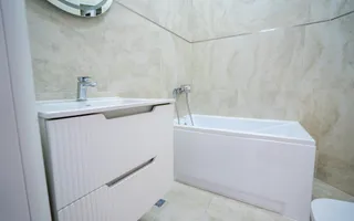 Apartament cu 2 camere, casă la curte comună – Central, Oradea - Poză 16