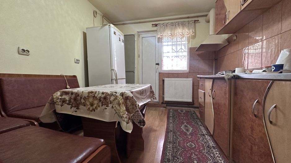 PARTER! Vânzare apartament cu 2 camere în Târgoviște - Poză 6