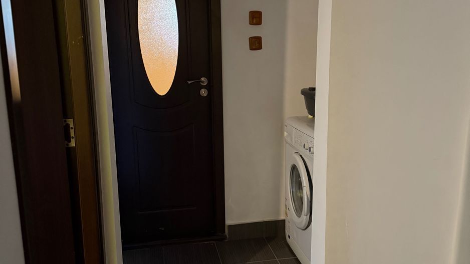 Soarelui | 3 camere | Decomandat | 2 băi | 2 balcoane | Etaj 3 - Poză 7