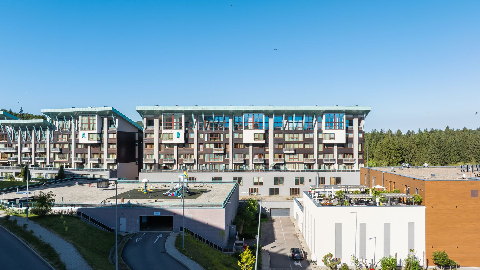 OPORTUNITATE!Două apartamente, două locuri de parcare,plata flexibilă - Poză 23