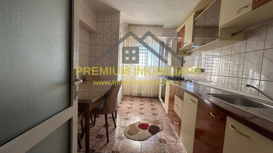 Apartament 2 camere de vânzare zona de jos, Onesti - Poză 7