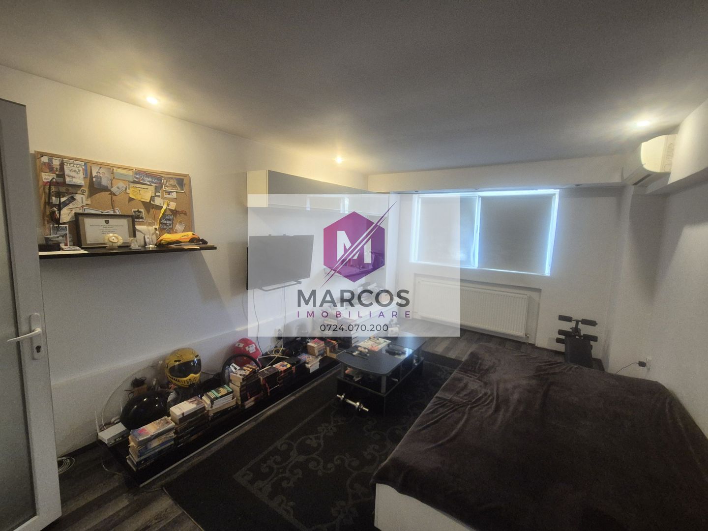 Vand apartament 2 camere Centru - Poză 8