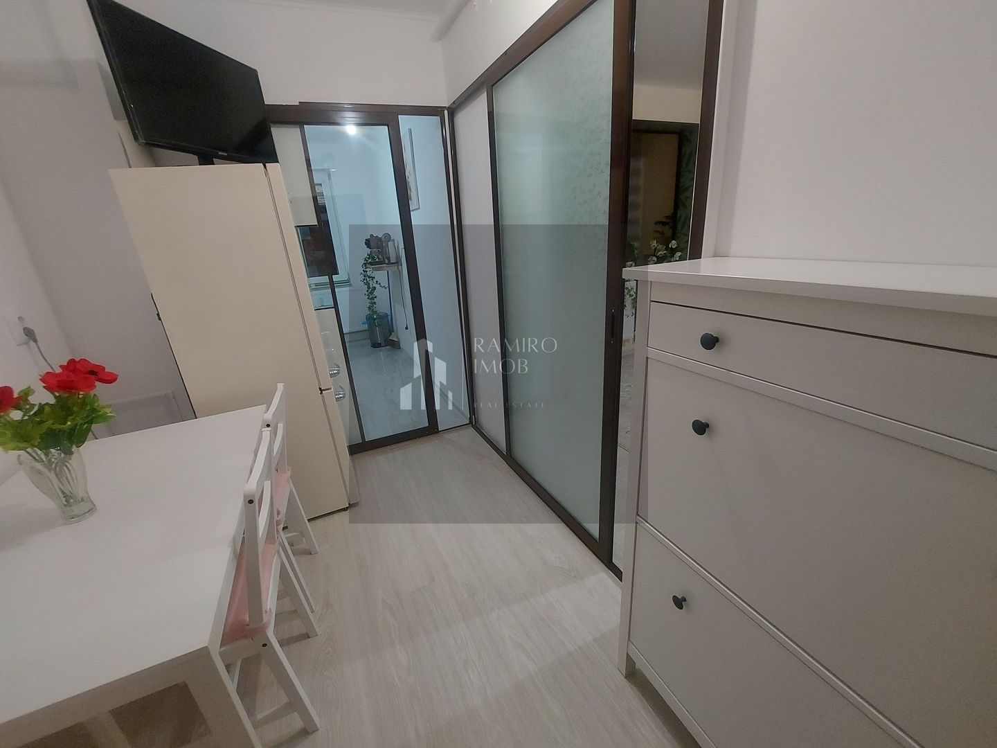 Vanzare Apartament 2 camere | Drumul Taberei | Mobilat  | Prox metrou - Poză 4